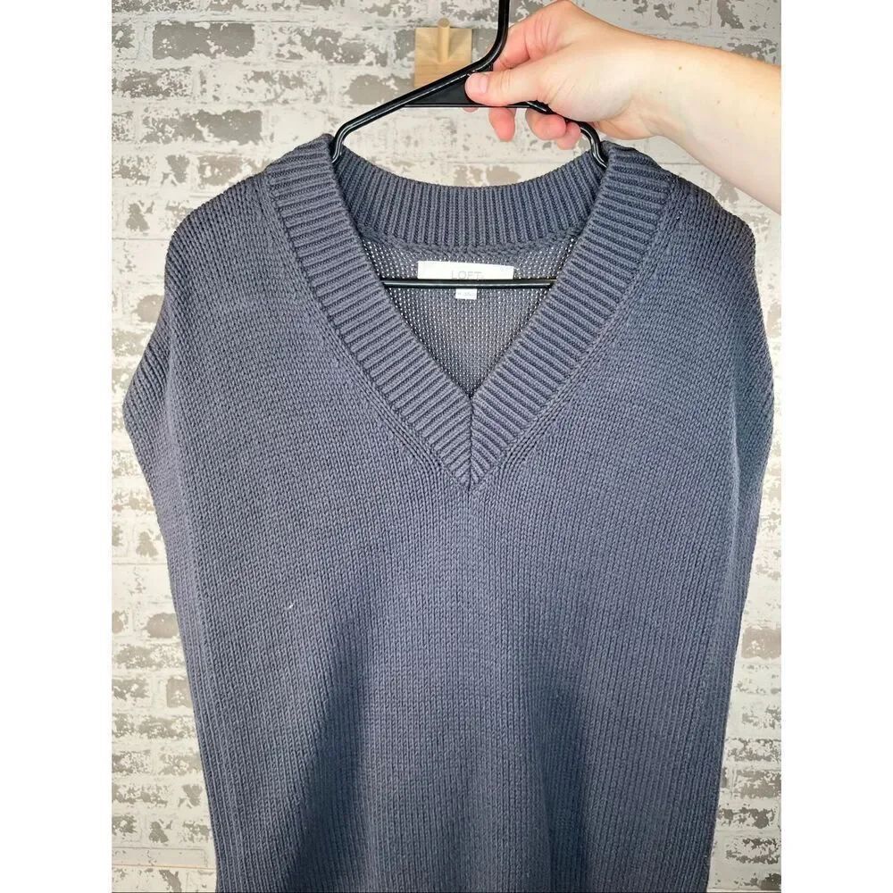 Loft | women knitted blue sweater vest